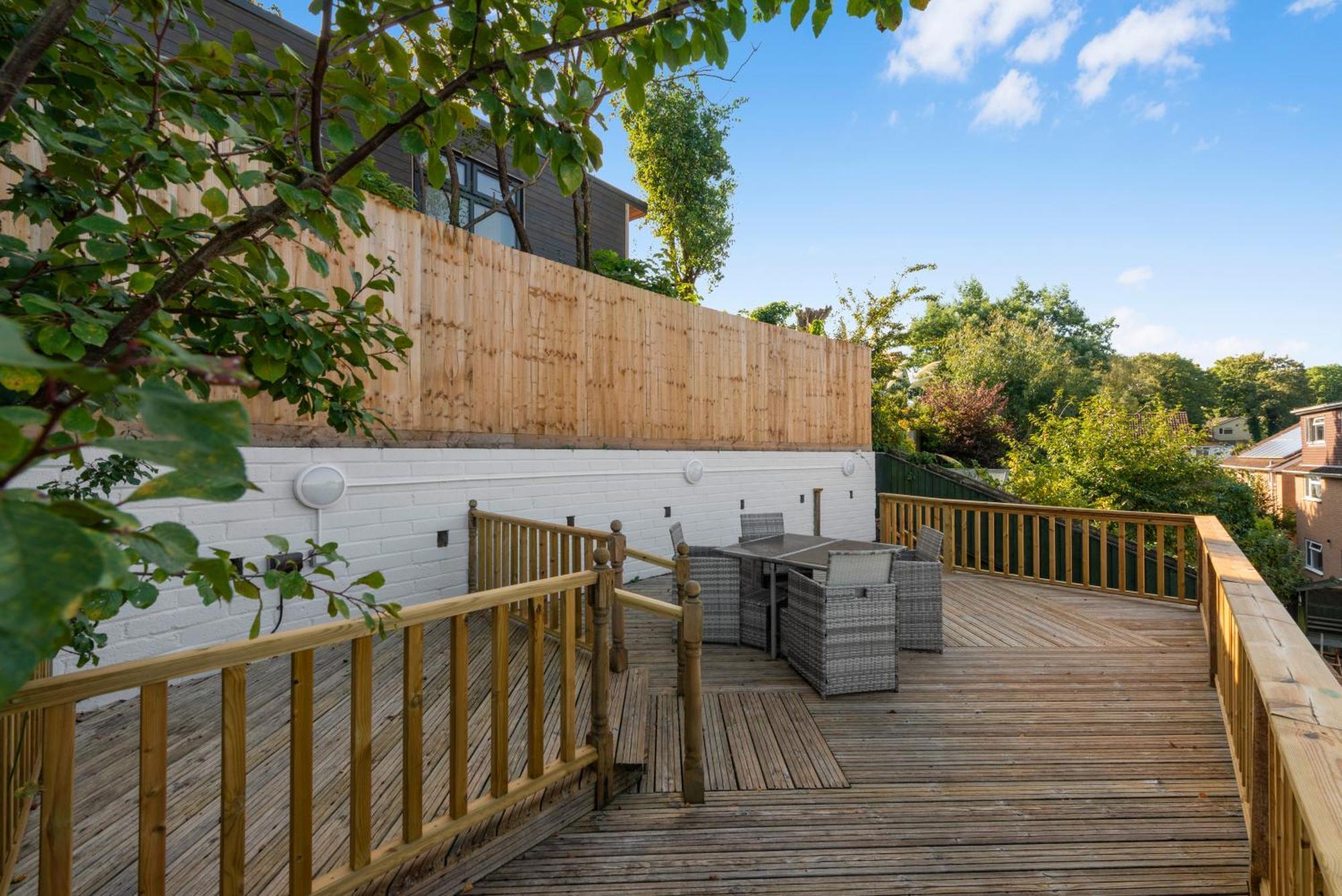 5 Bedroom Detached Beach House Poole Dış mekan fotoğraf