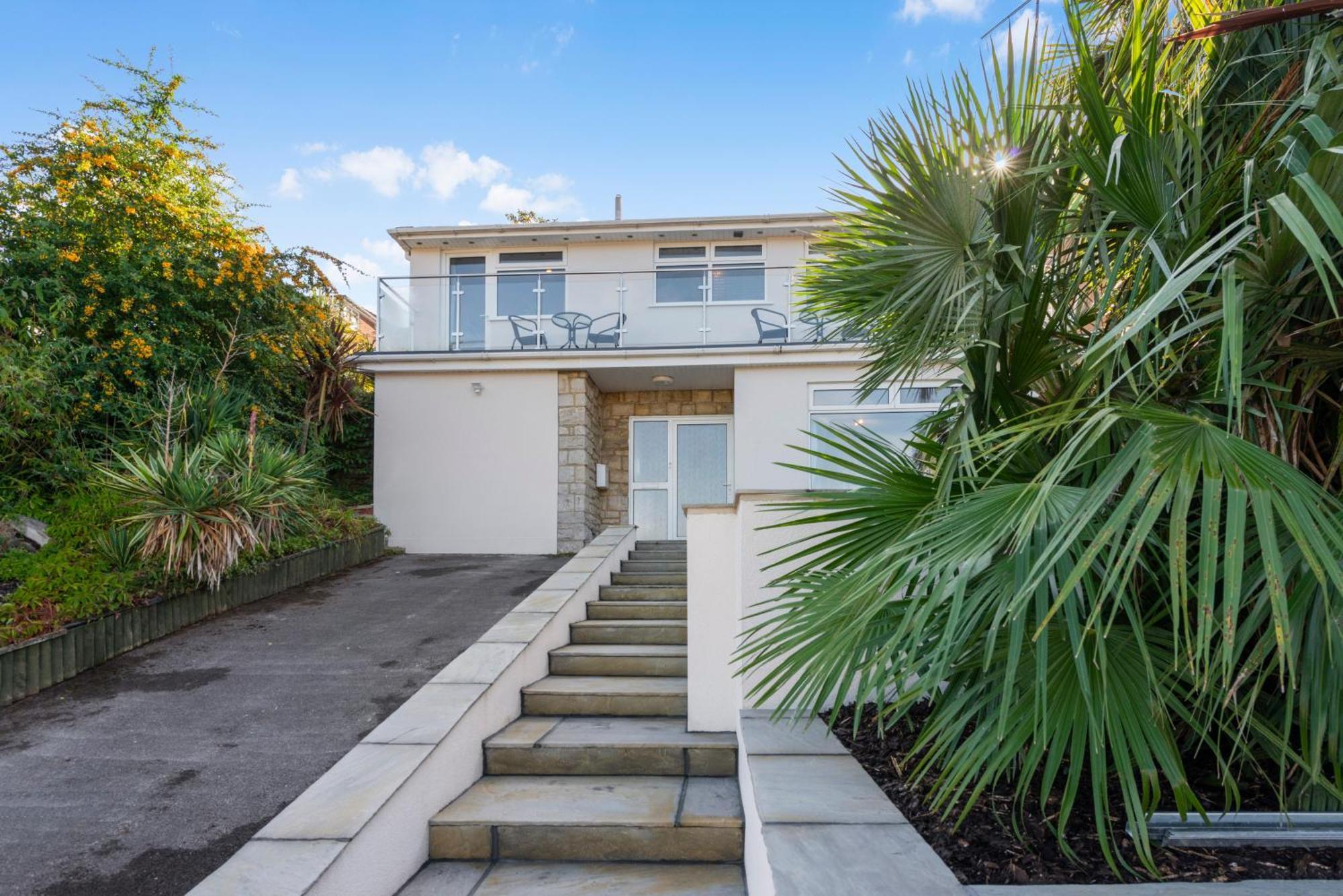 5 Bedroom Detached Beach House Poole Dış mekan fotoğraf